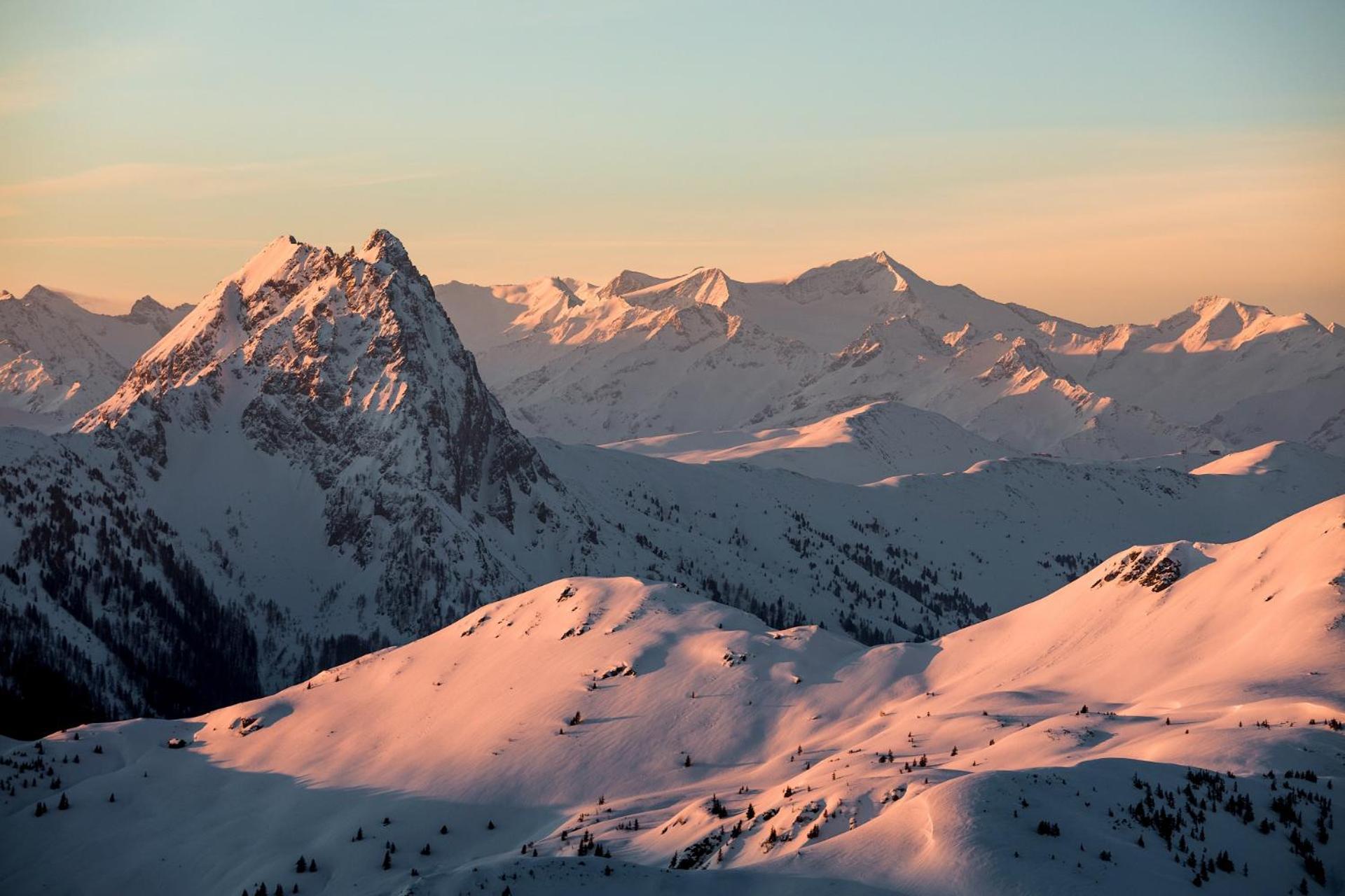 149 By Alps *